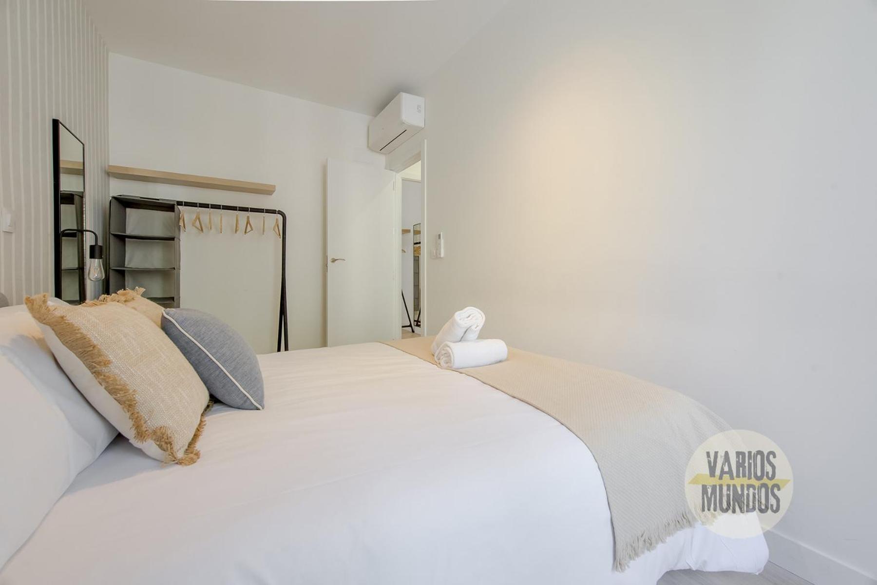Spacious New Aparment Para 8Pax En La Plaza De Tirso E1 Madrid Ngoại thất bức ảnh