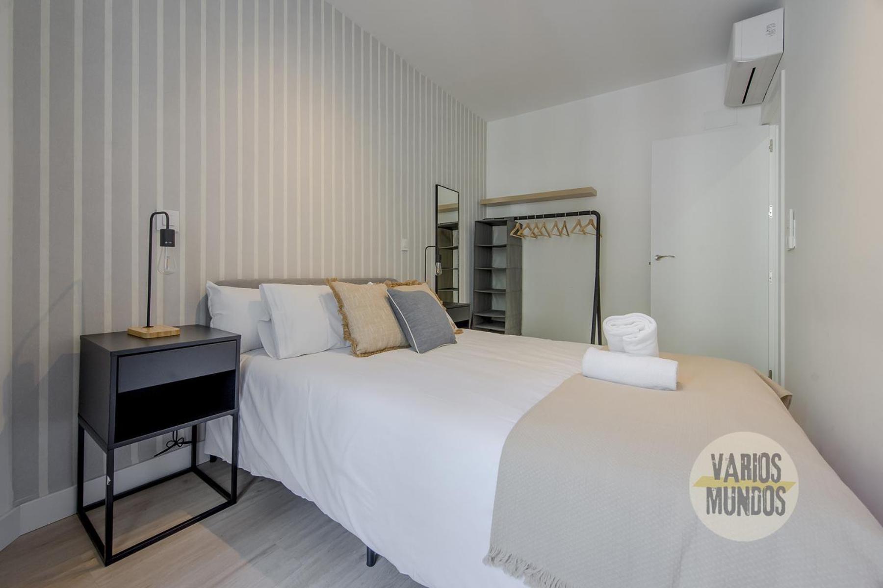 Spacious New Aparment Para 8Pax En La Plaza De Tirso E1 Madrid Ngoại thất bức ảnh